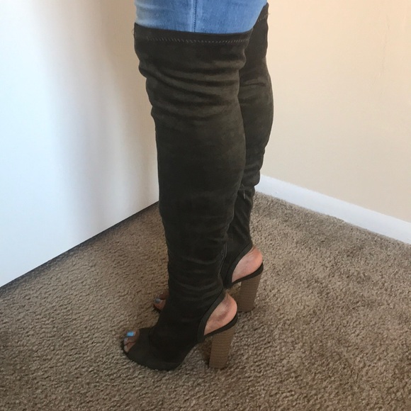 Army green knee high boots - Picture 1 of 3